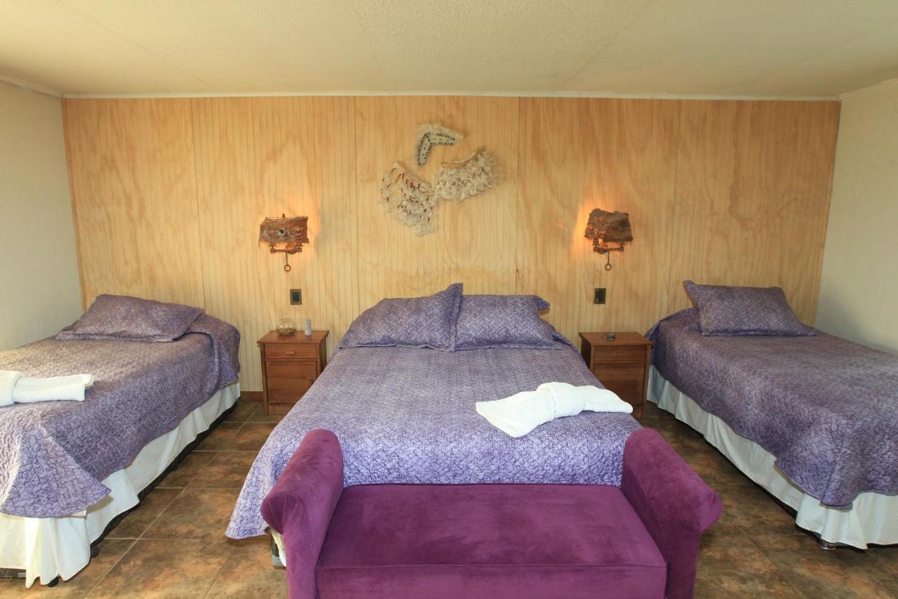 Hare Pakoba Guest House Hanga Roa Exterior photo